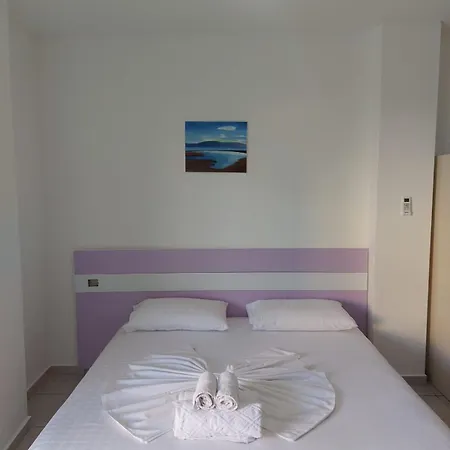 Triad 山林小屋 Vlorë