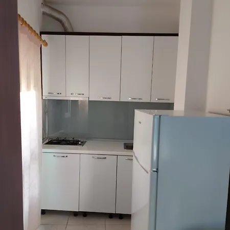 Triad 山林小屋