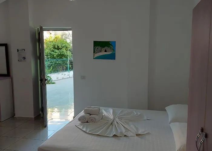 Triad Деревянный коттедж *